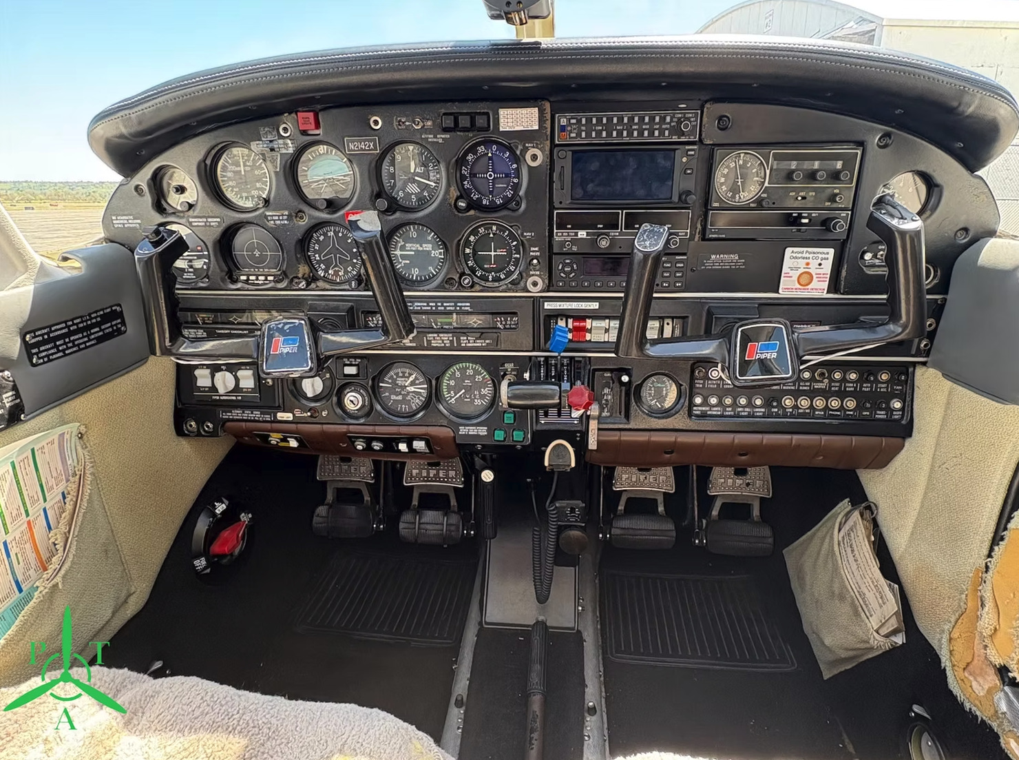 Piper Arrow IV image 1